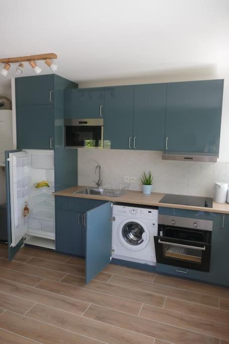 Disneyland Paris, Appartement 70M², Parking Prive Serris Exterior photo